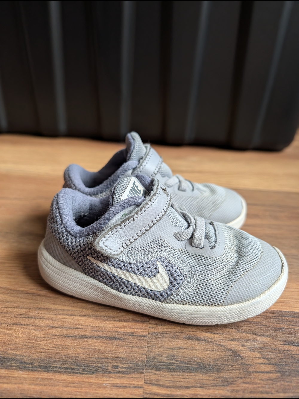 Nike Kids' Light Gray Mesh Sneaker with White Swoosh Toddler 7